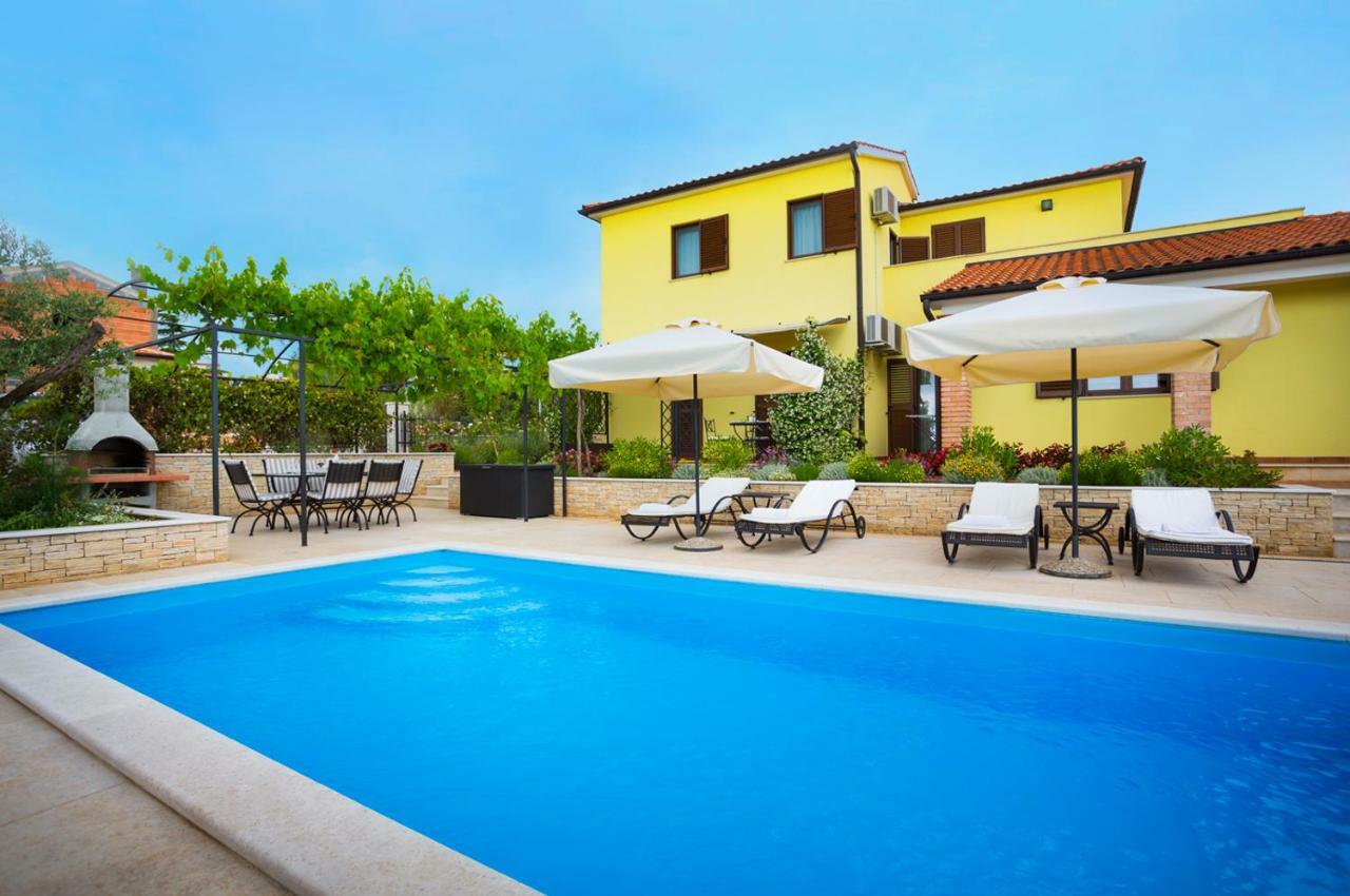 Apartmani Hrelja Labinci المظهر الخارجي الصورة